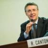 Cantone: manette non bastano contro corrotti, oggi meglio che &#39;92