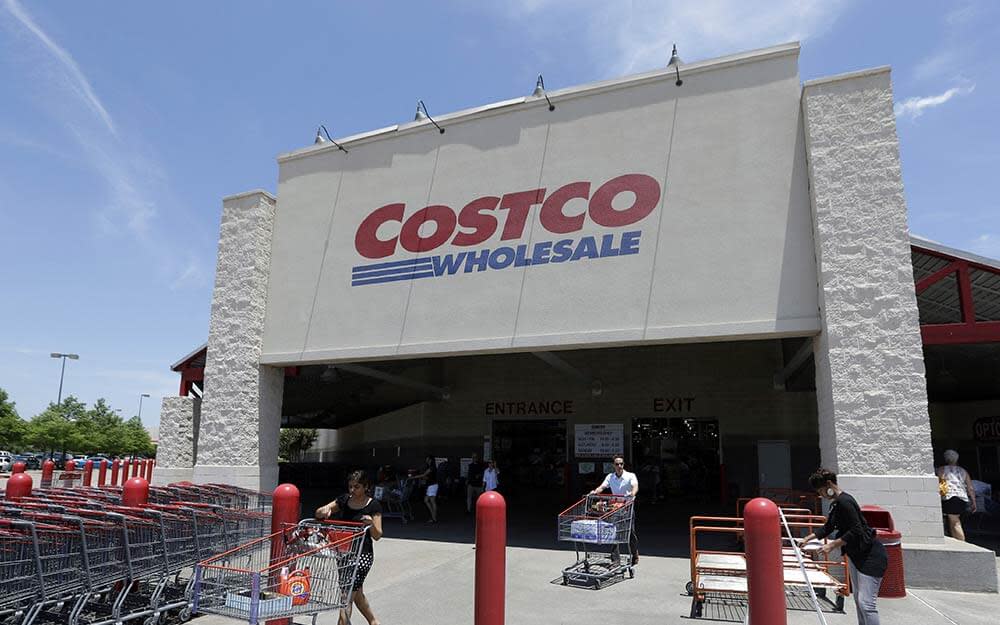 how to eat at costco without a membership