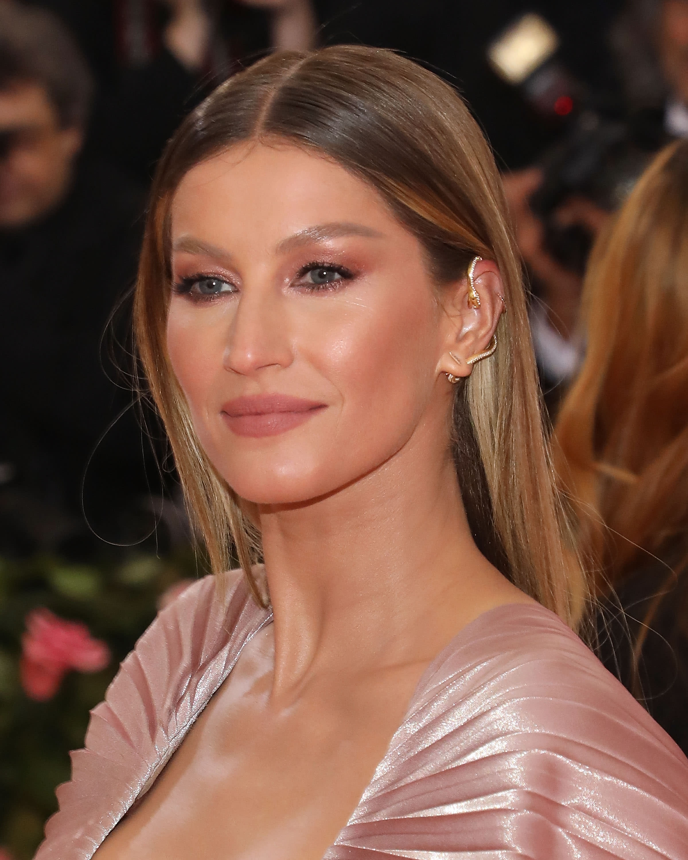 Gisele Bündchen Criticized For Comments About Overcoming Her Anxiety