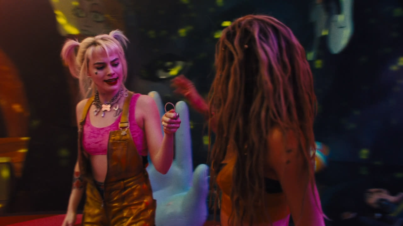 Harley Quinn cheekily nods to Batman in new Birds of Prey trailer