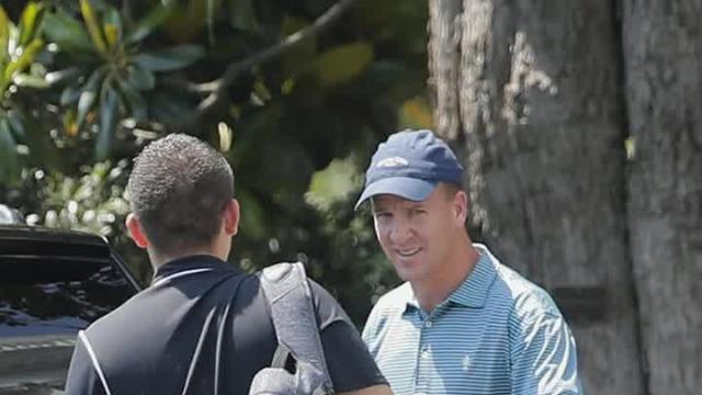Donald Trump, Peyton Manning golf together at Trump National