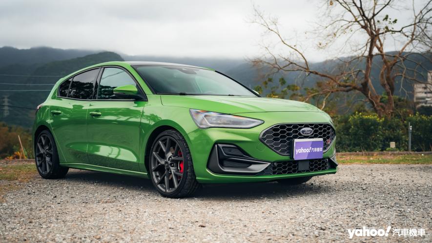 2024 Ford Focus ST X 6MT試駕！手打腳踹依然犀利、但卻成路上更靚的仔！ - 2