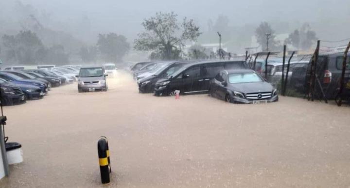 暴雨成災⋯香港宣布下午停課