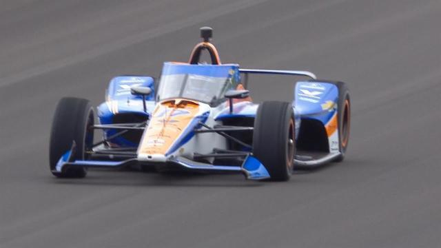 Larson shows improvements during Indy 500 test