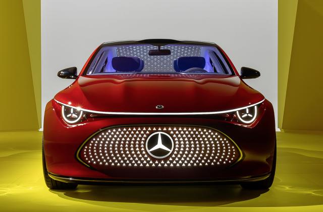 Mercedes-Benz concept EV offers Tesla-beating range and rapid charging