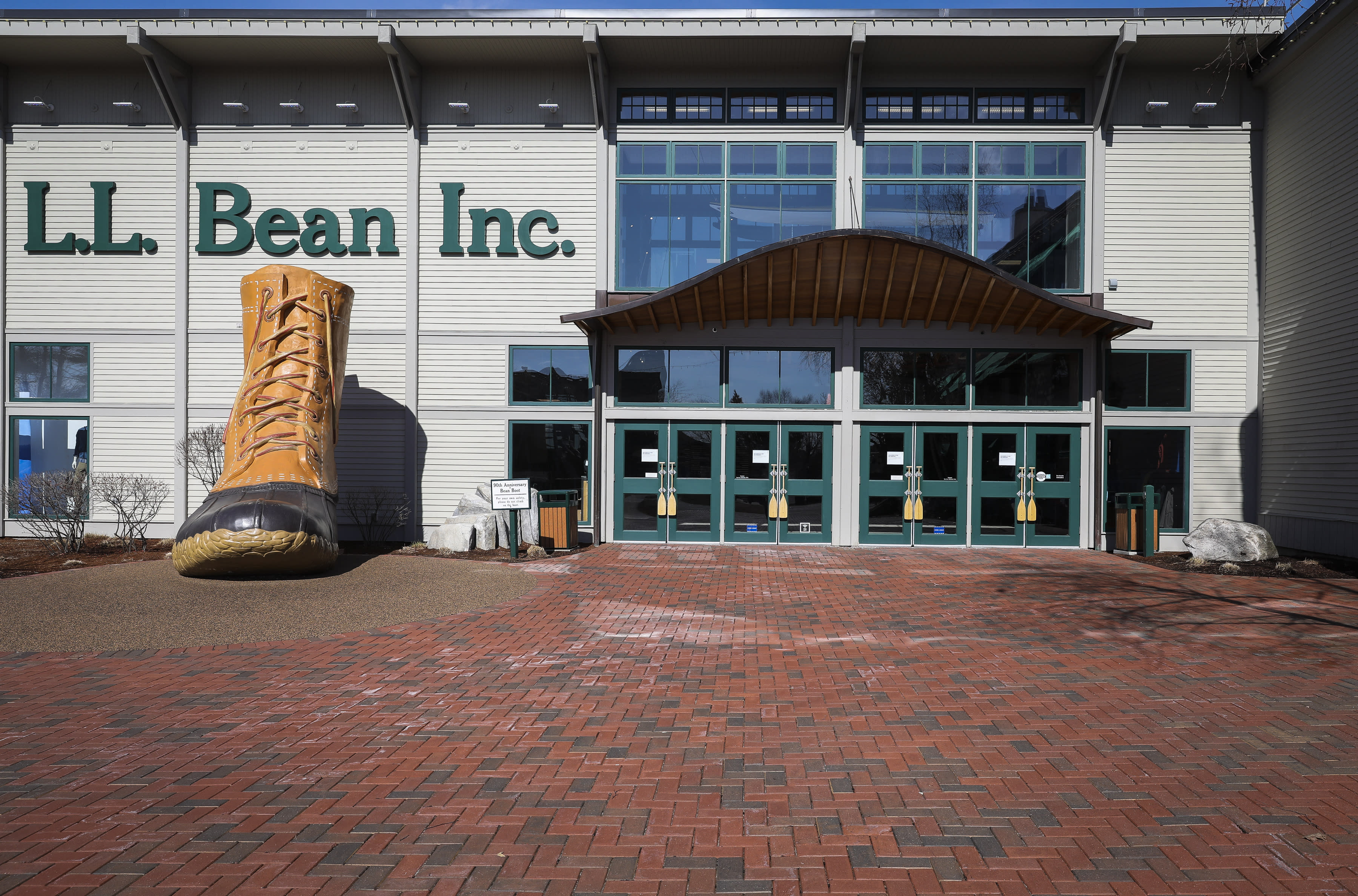 L L Bean Is Having A Clearance Sale Of Up To 60 Percent Off   5f650da0 F213 11ea Bd77 3740f753a89b