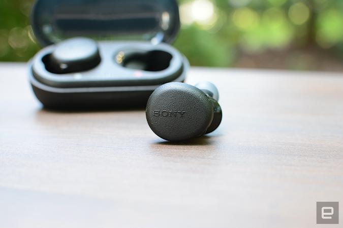 sony wf-xb700 review