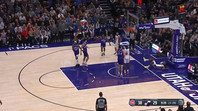 Hamidou Diallo with an and one vs the Utah Jazz