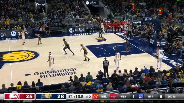 Frank Kaminsky with an alley oop vs the Indiana Pacers