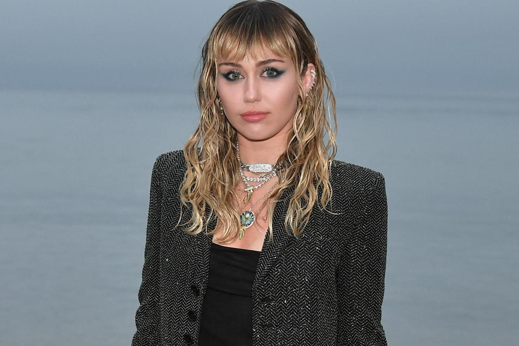 Miley Cyrus Stirs Controversy With Instagram Post About -8532