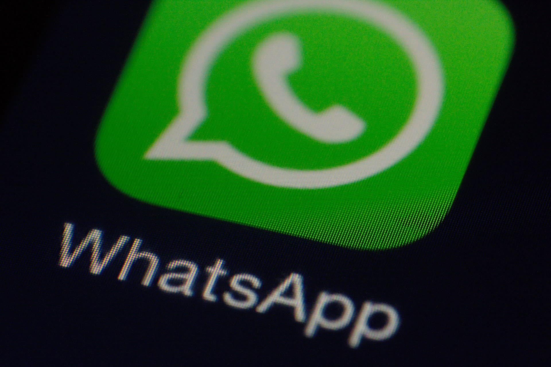 WhatsApp está fora do ar nesta quarta-feira