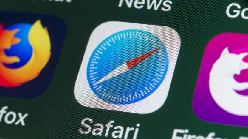 London, UK - July 31, 2018: The buttons of the Apple internet browser app Safari, surrounded by Firefox, Firefox Focus, News and other apps on the screen of an iPhone.