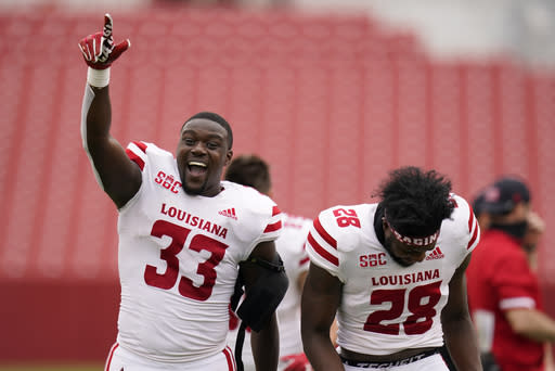 AP Top 25: La.-Lafayette leads 10 new teams in rankings