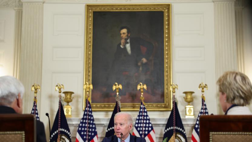 WASHINGTON, DC - APRIL 04: U.S. President Joe Biden holds a meeting with his science and technology advisors at the White House on April 04, 2023 in Washington, DC. Biden met with the group to discuss the advancement of American science, technology, and innovation, including artificial intelligence. (Photo by Kevin Dietsch/Getty Images)