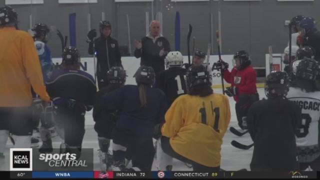 Daryl Evans hosts adult hockey workshop