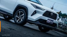 【新車速報】2023 Toyota Yaris Cross潮玩版試駕！豈止高腳鴨，根本是為台灣而生的跨界特有種？