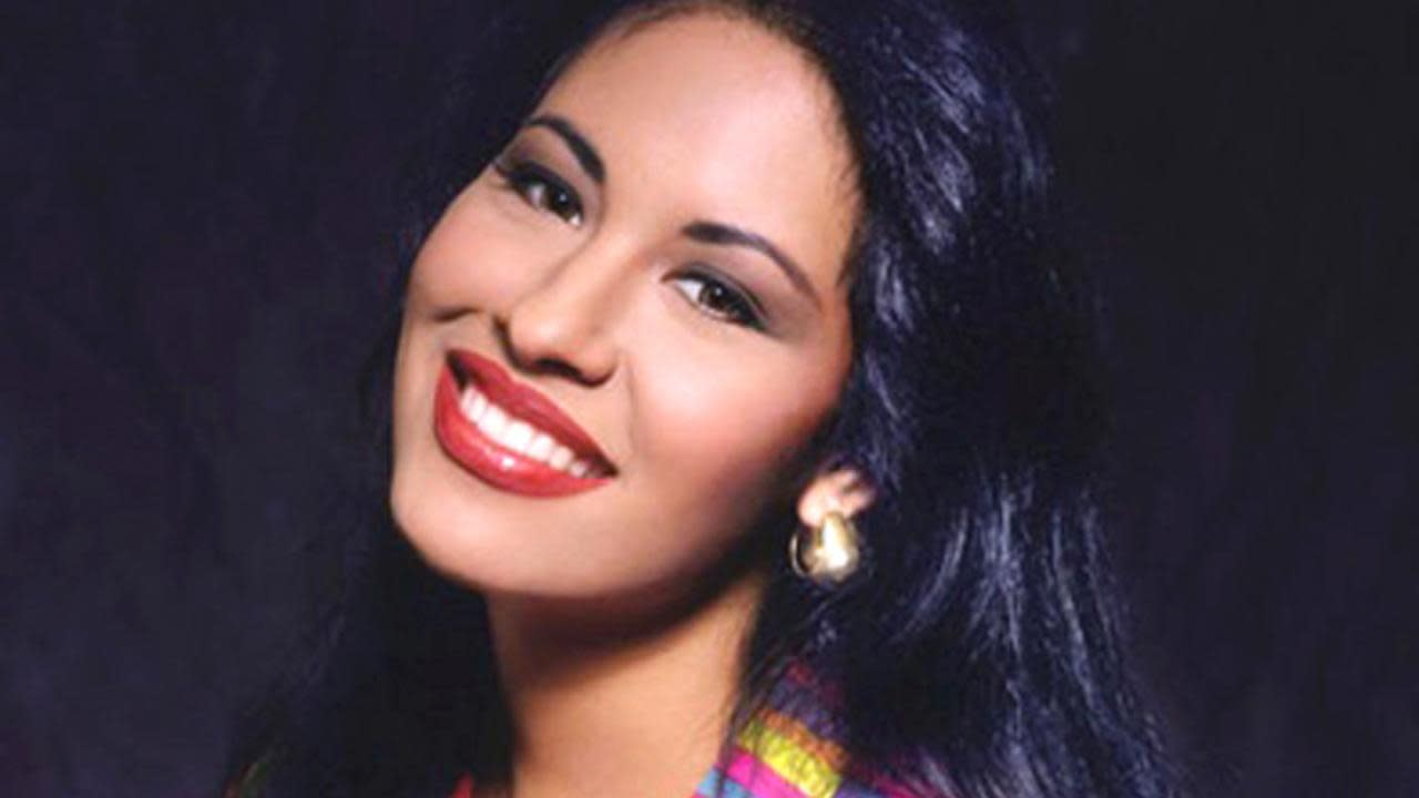 Selena Quintanilla's Mother, Brother and Husband Chris ...