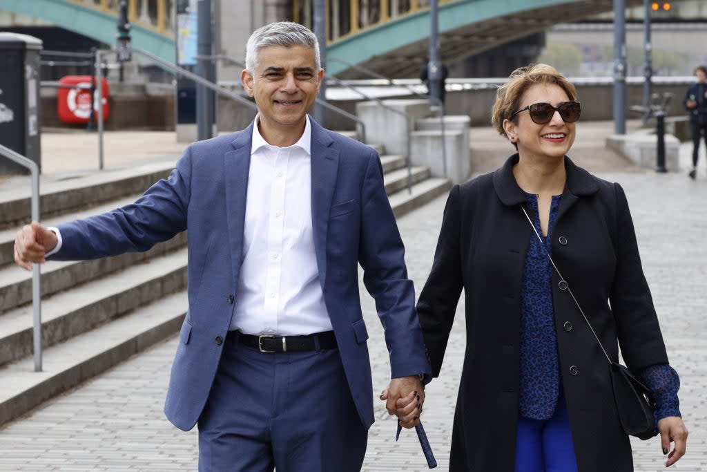 Sadiq Khan vows to ‘bring London together’ as he is sworn in for second term as mayor