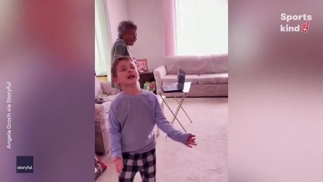 102-year-old joins great-grandson’s gym class