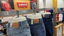 Week-long port strike may affect Levi's stores in December: CFO