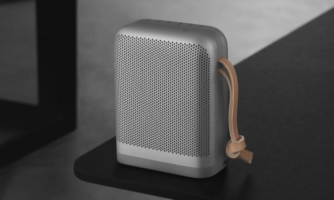 volgens sessie Klacht B&O's Beoplay P6 speaker blasts your summer playlists in all directions |  Engadget