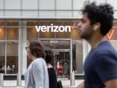 Verizon Drops On Customer Losses and Lagging Revenue