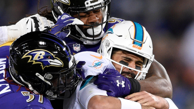 Ravens rout Dolphins, 40-0, on TNF