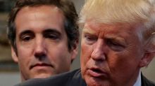 Ο πρώην δικηγόρος Trump, Michael Cohen, δίνοντας «κρίσιμες πληροφορίες» στη διερεύνηση της Ρωσίας