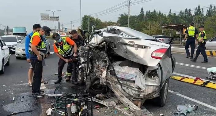 雲林豐田工業區5車追撞 1死4傷