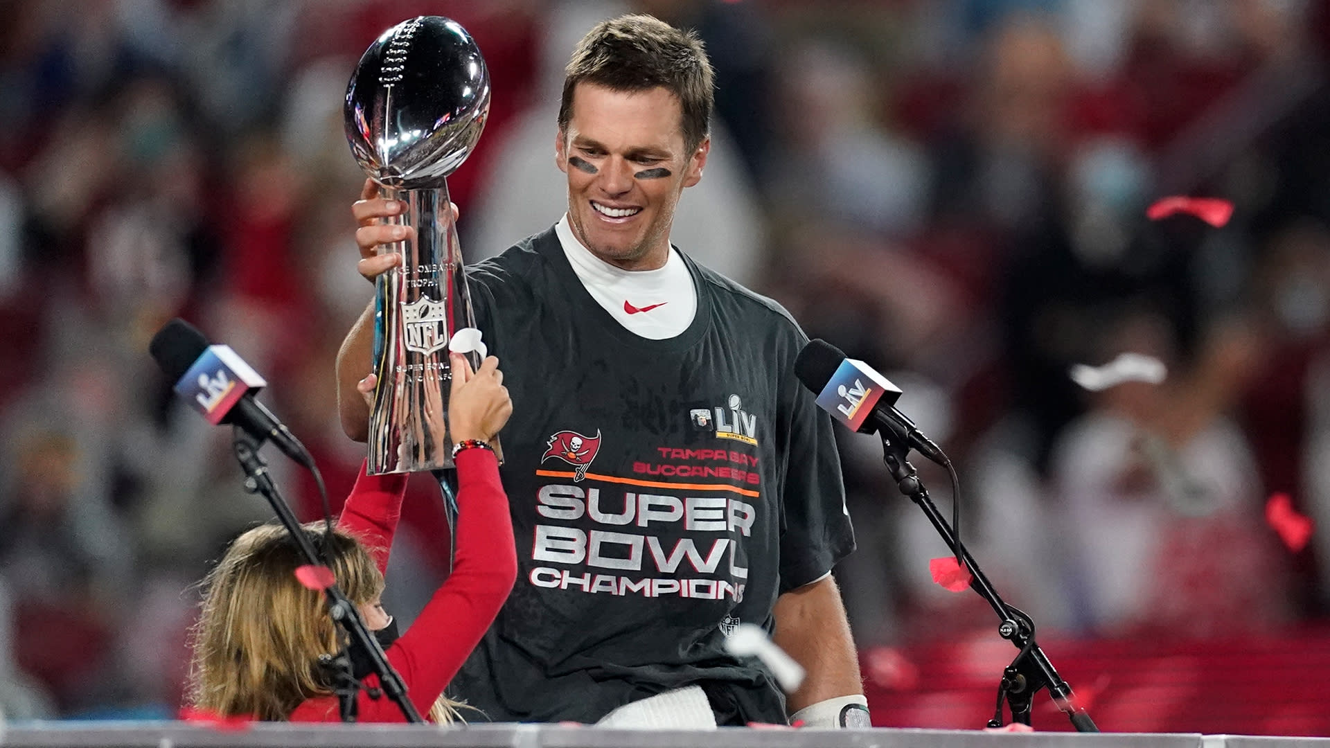 Who replaces Tom Brady? Buccaneers GM eyes Blaine Gabbert as