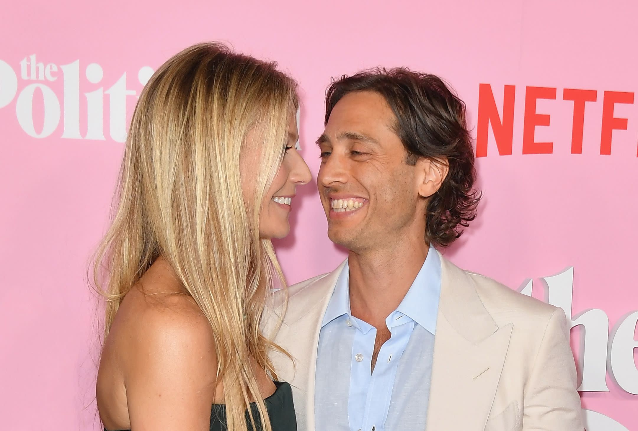 Paltrow Reveals She Took ECSTASY With Husband Brad Falchuk(01)