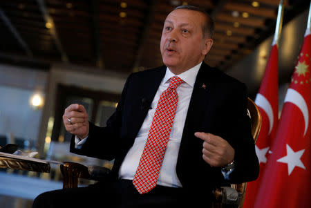 Erdogan says Turkey won&#39;t wait at Europe&#39;s door forever