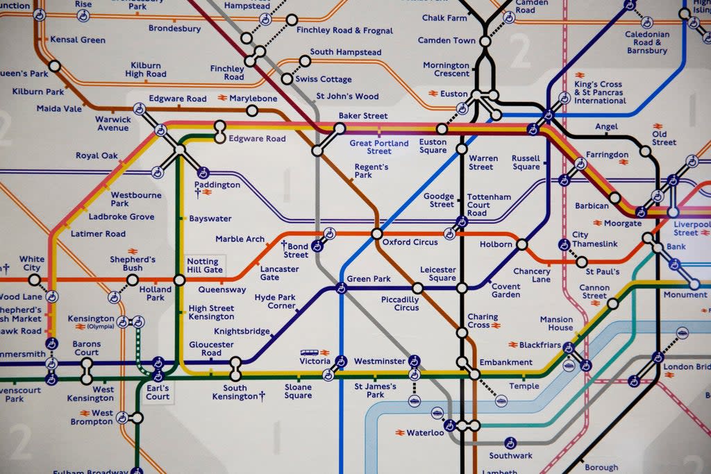 Central Line Map Tfl Elizabeth Line Unveiled On New London Tube Map