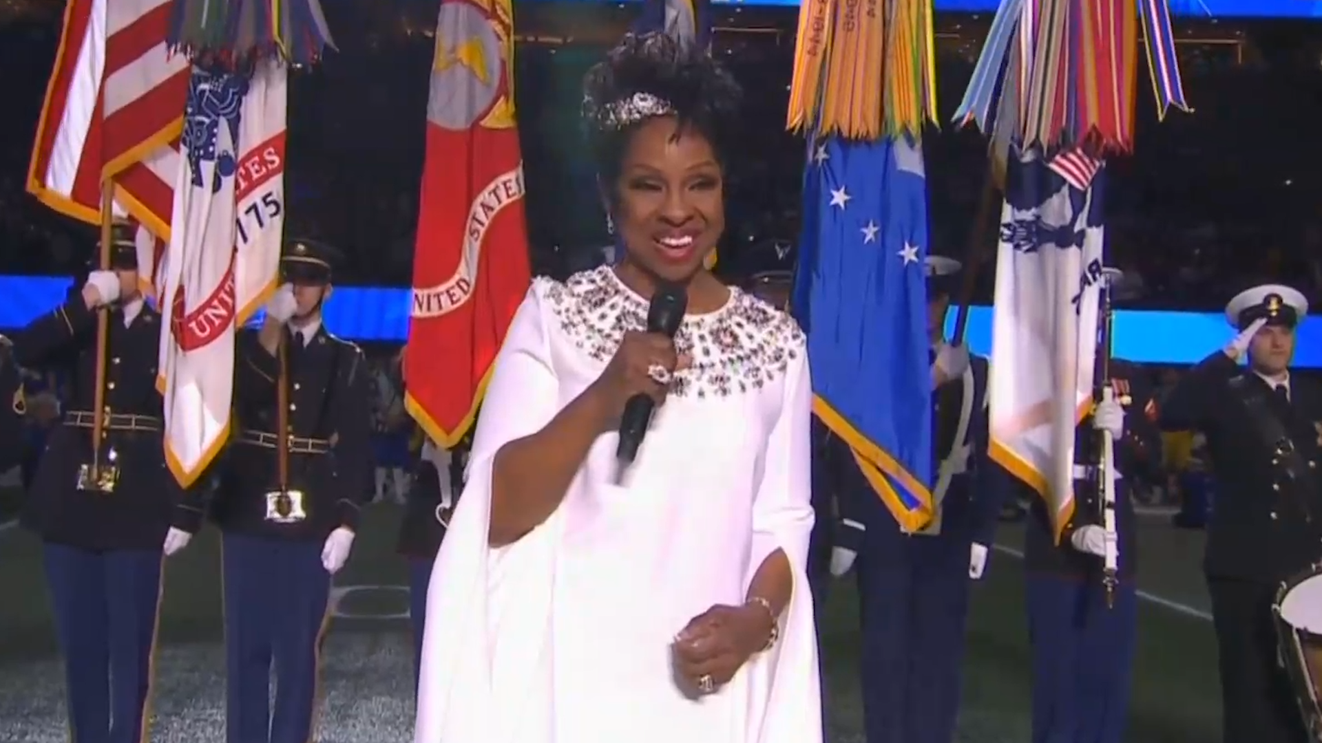 Gladys Knight's national anthem performance gets rave reviews amid