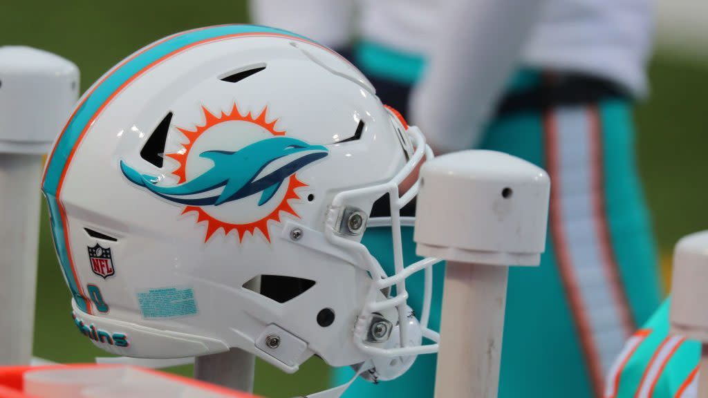 Dolphins activate Larnel Coleman from COVID-19 list, cut ...