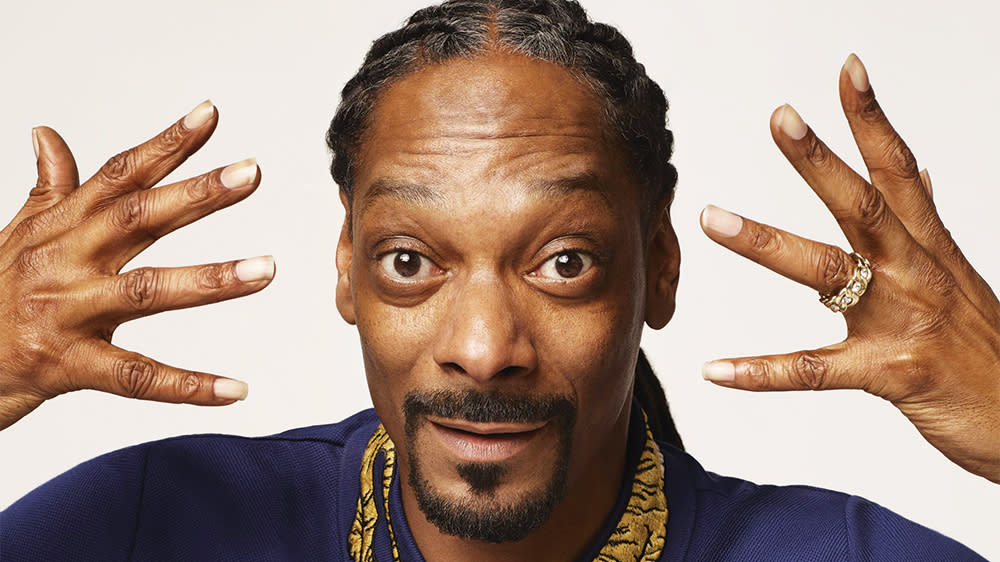 Snoop Dogg Looks Back; Talks Tupac, Mentor Dr. Dre, Speaking Up for the  'Voiceless'