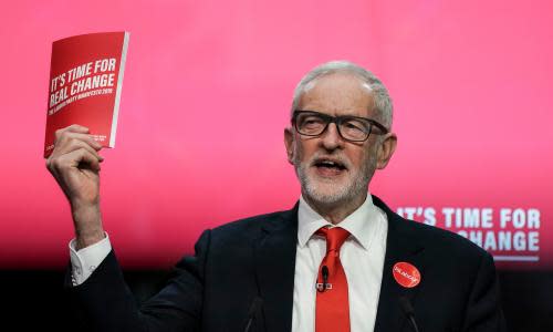 Jeremy Corbyn urges public to vote for &#39;his manifesto of hope&#39;