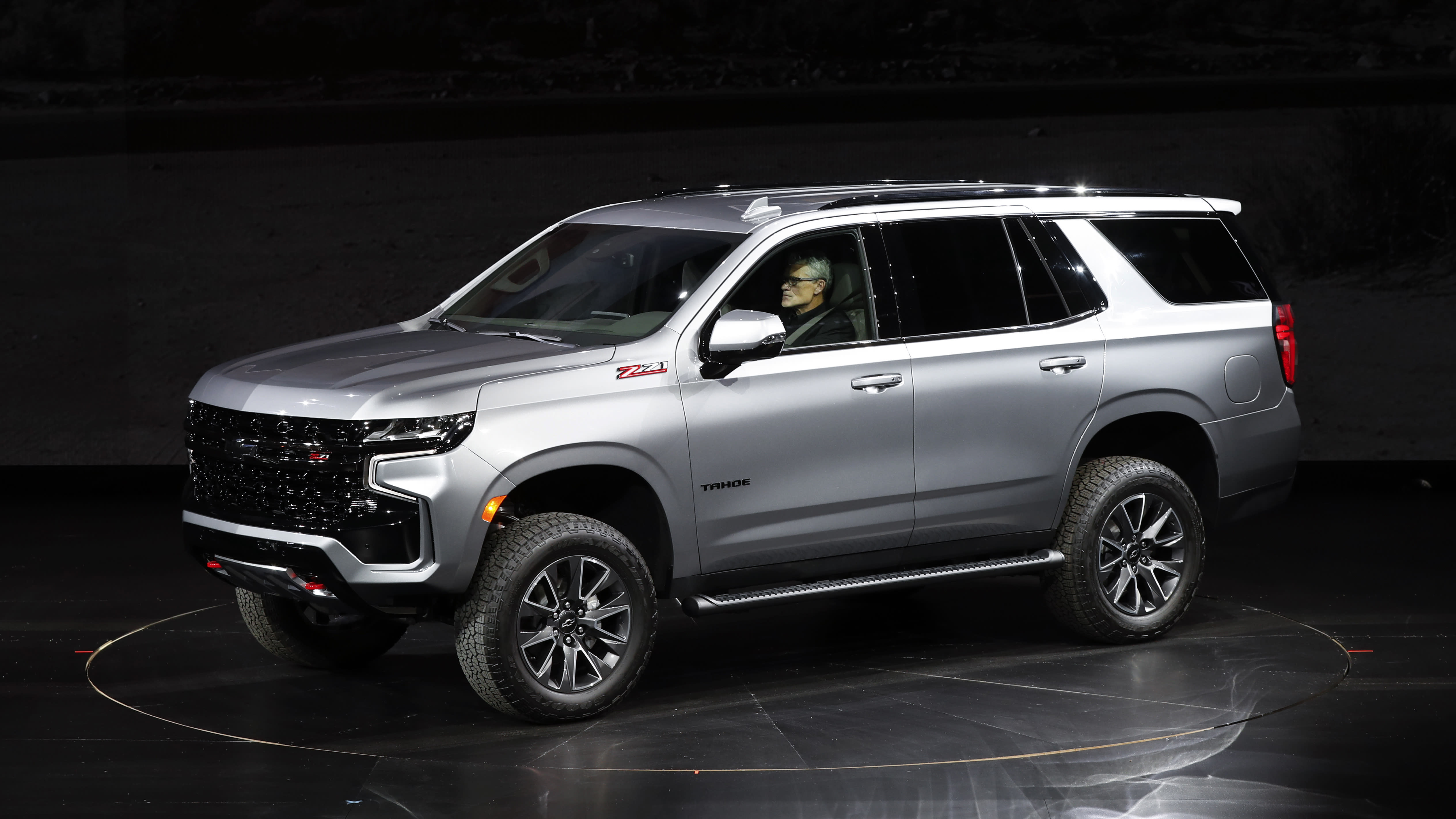 amid climate change concern gm rolls out big new chevy suvs