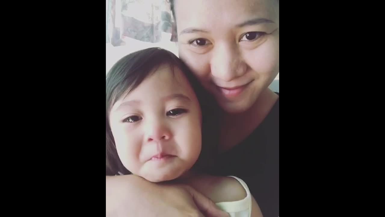 Video Little girl cries tears of gratitude unwrapping Stanley cup