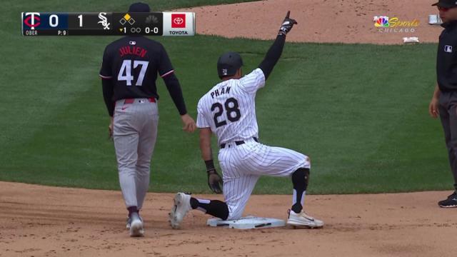 WATCH: Tommy Pham hits an RBI double in 2nd inning to give White Sox lead