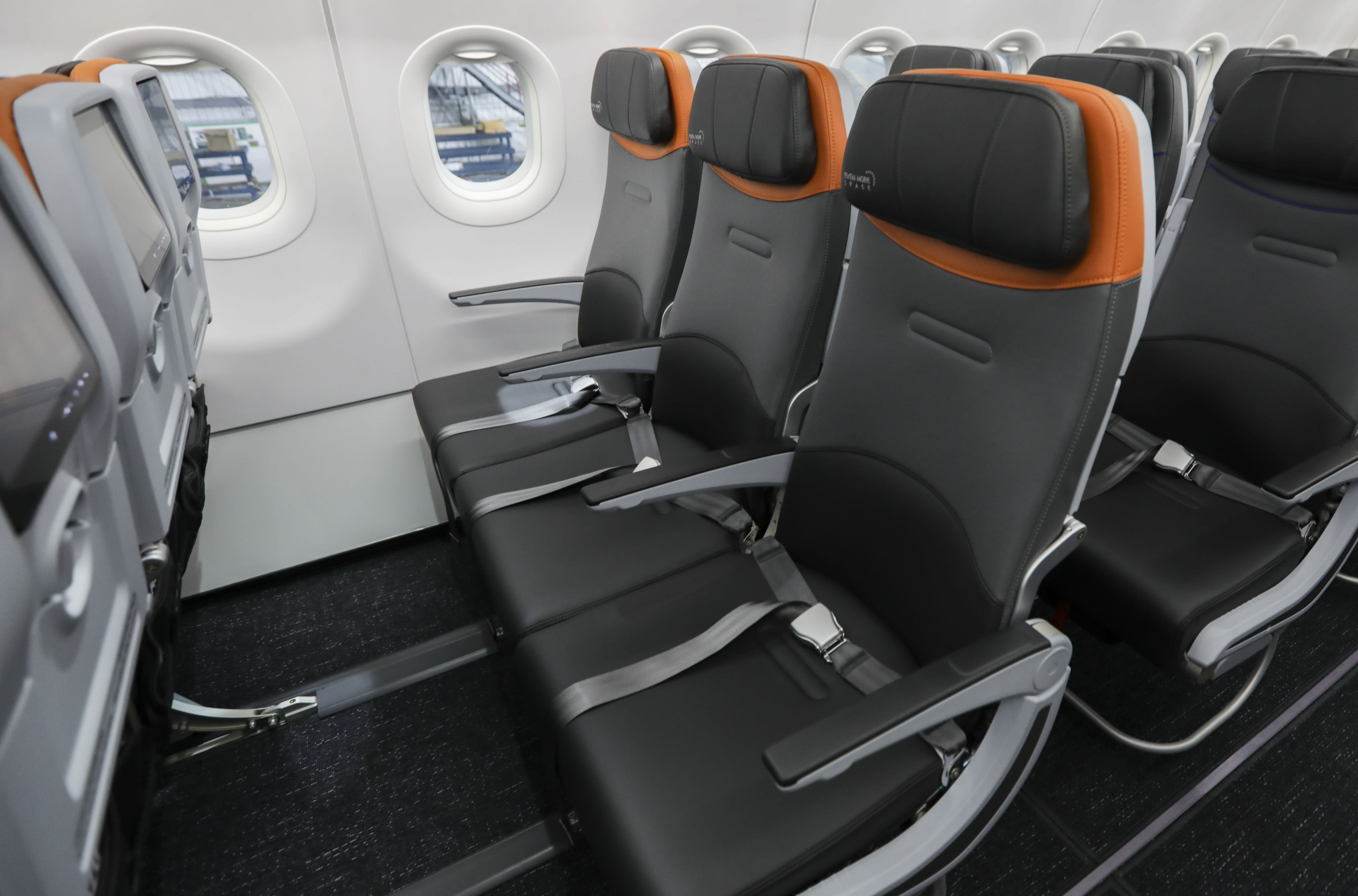 Seats Aboard Jetblue Now Feature Most Legroom Of Any Us Airline