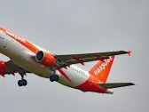 EasyJet records 16% rise in profits