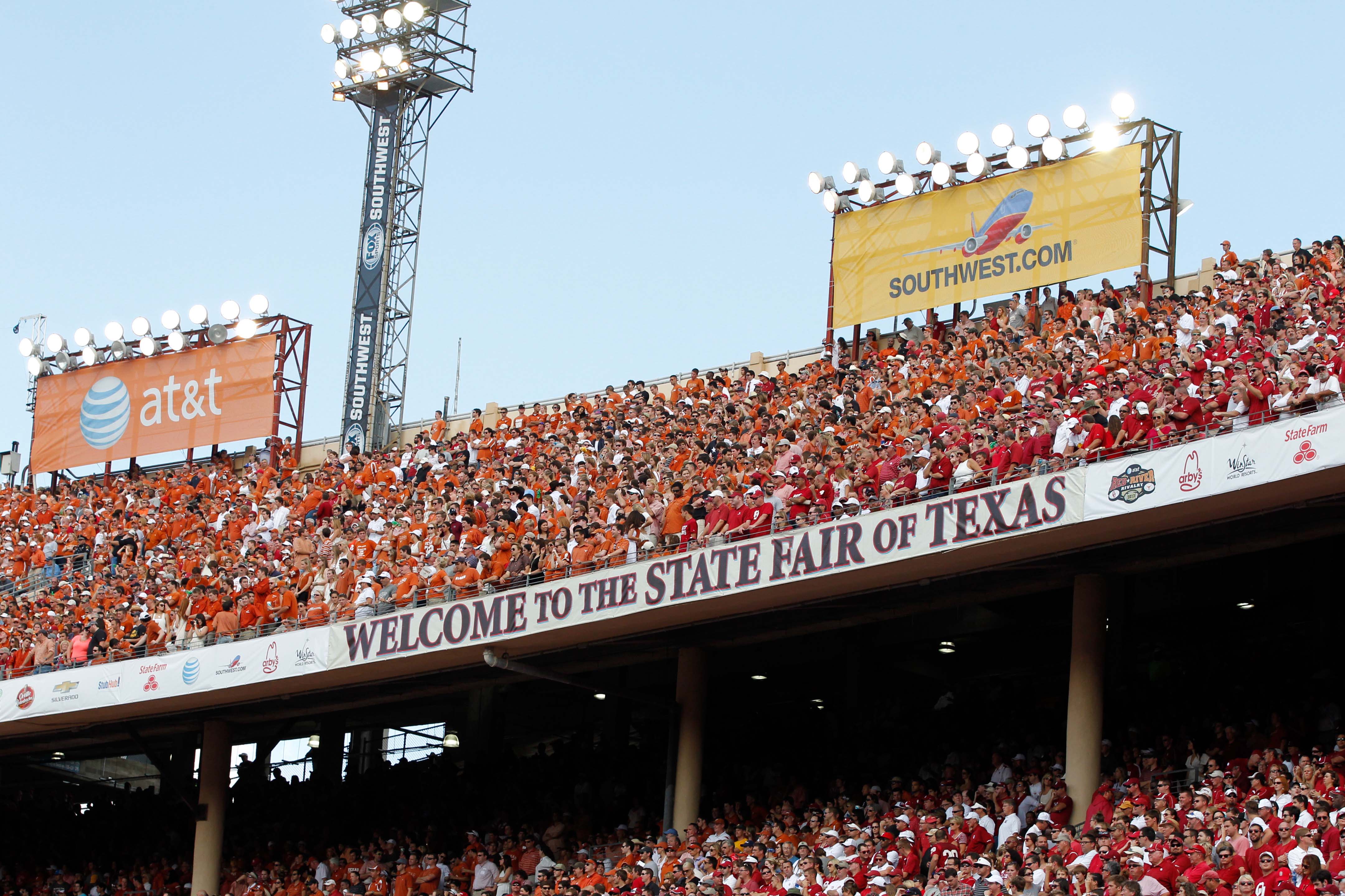 Red River Rivalry will stay at Cotton Bowl in Dallas through 2025