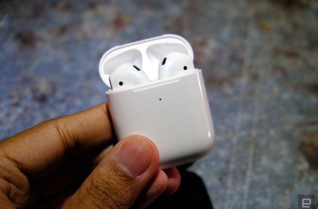 AirPods