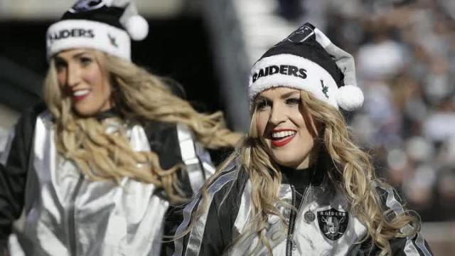 Oakland Raiders settle with cheerleaders over pay concerns