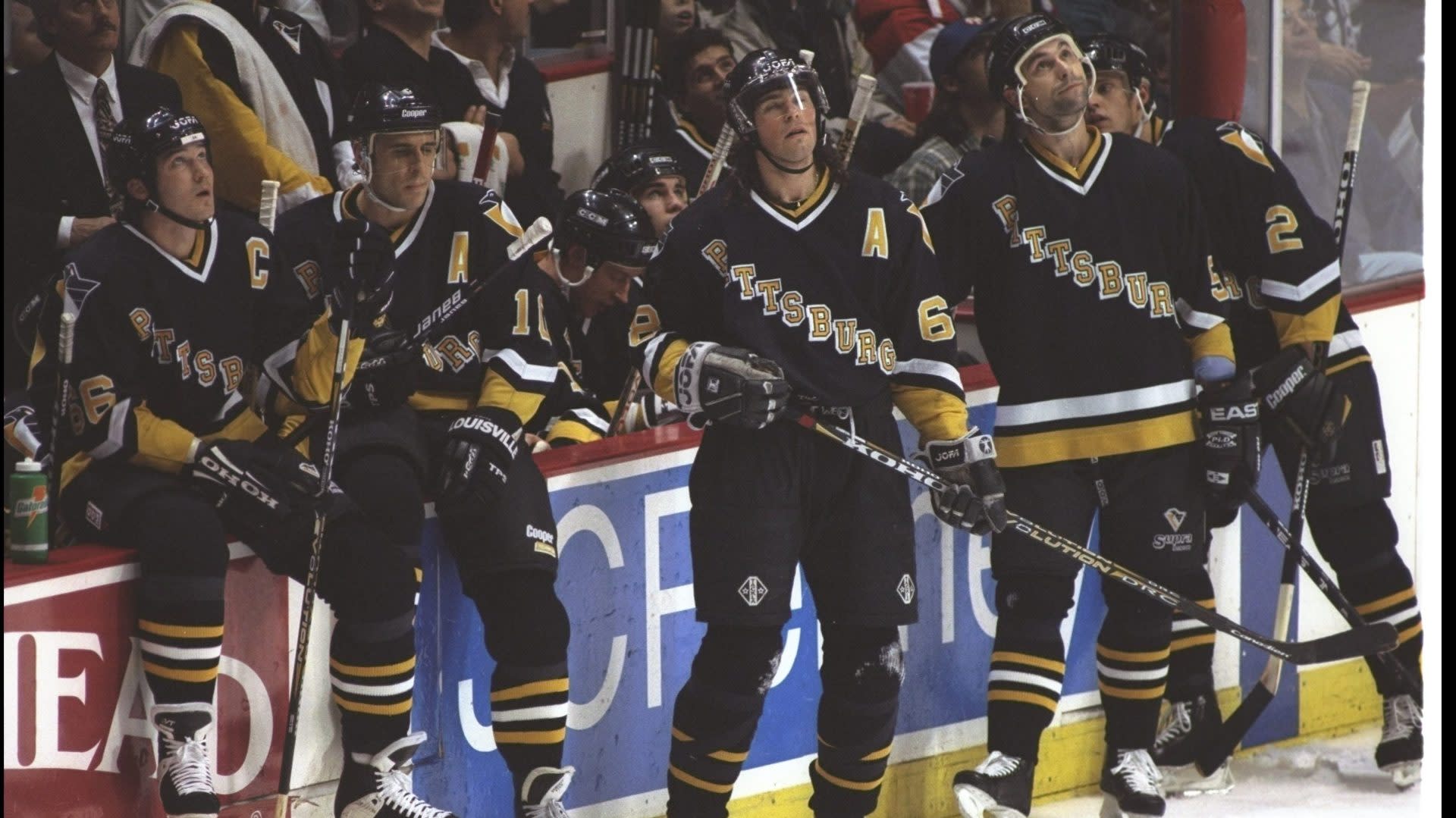 Roundtable: Which classic NHL jerseys 