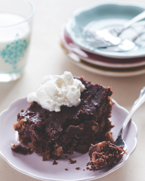 Slow Cooker Chocolate Peanut Butter Cake Recipe