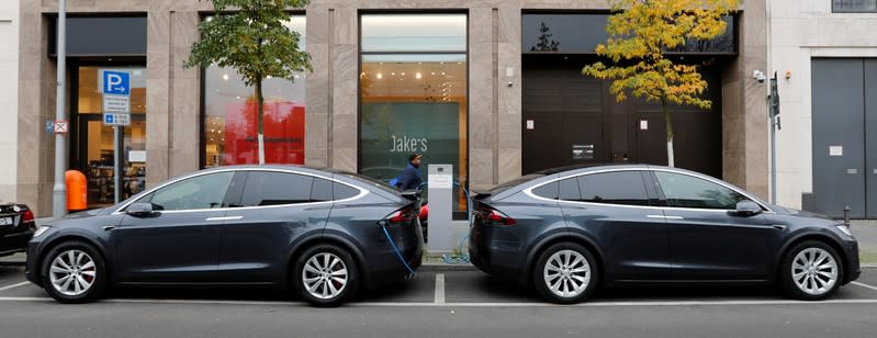 Teslas Made In Germany Musk Sets Up Shop In Berlin