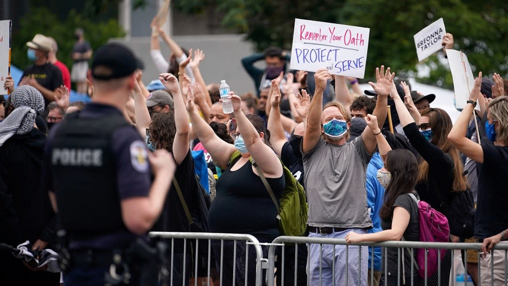 More Than 60 Arrested at Breonna Taylor Protest in Louisville