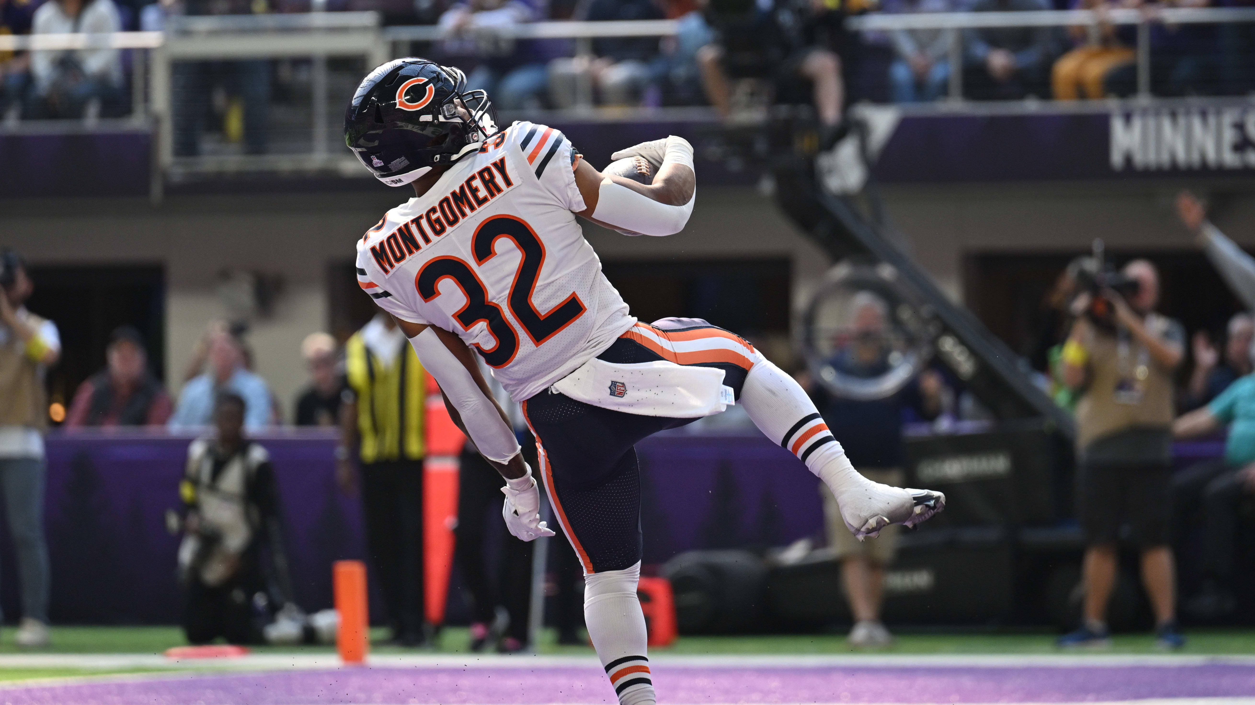 NFL Week 6 Fantasy Football Recap: Washington Commanders vs. Chicago Bears, Fantasy Football News, Rankings and Projections